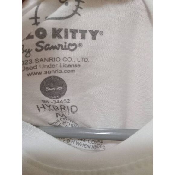 M new Hello Kitty tee - Picture 2 of 2